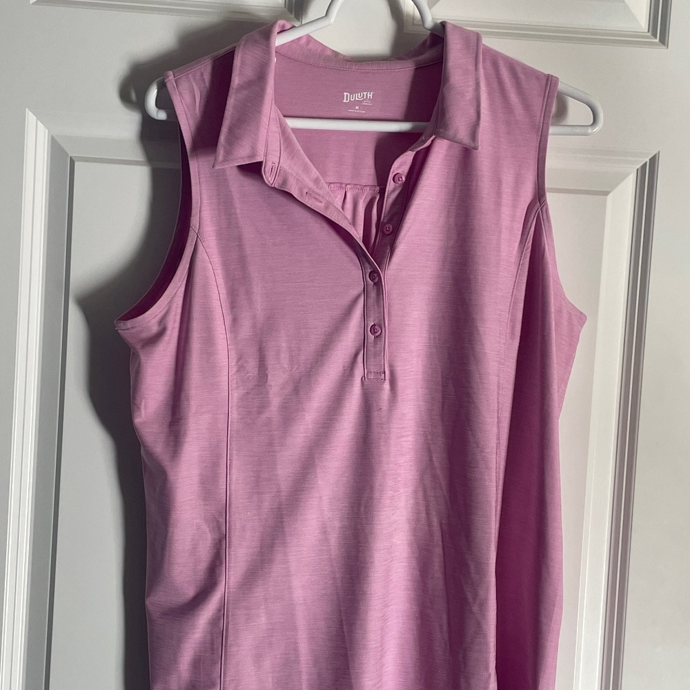Duluth  polo tank top
